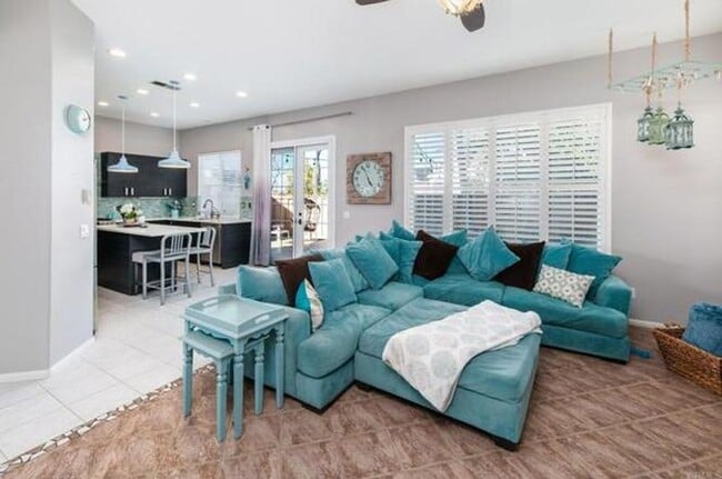 Foto del edificio - 5 Bedroom Home in Carmel Valley Cul-de-Sac