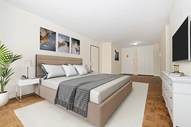 Foto del edificio - 245 E 44th St