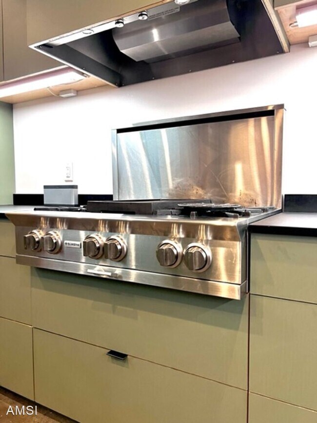 Foto del edificio - 3 br, 2.5 bath House - 850 West Grand Aven...