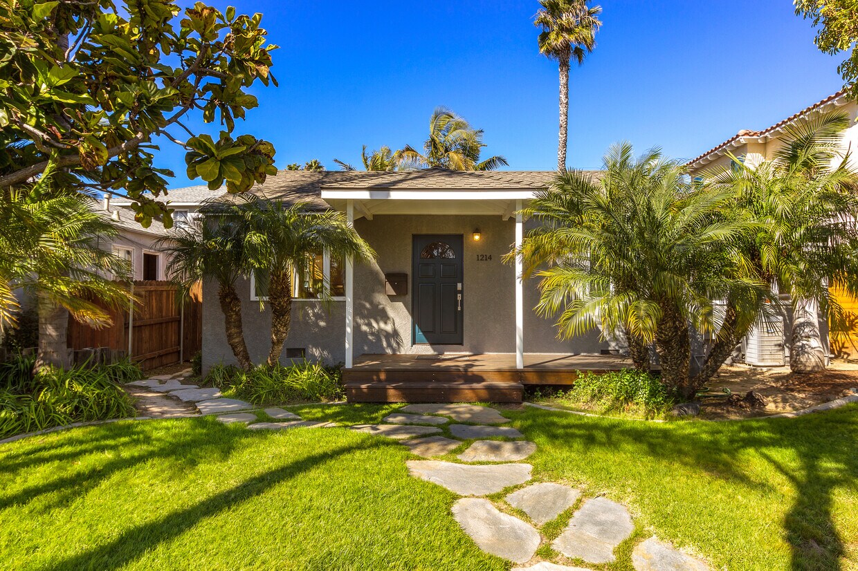 1214 Emerald St, San Diego, CA 92109 House Rental in San Diego, CA