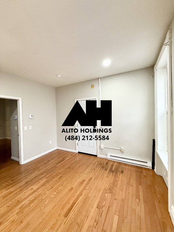 Foto del edificio - 104 N 10th St