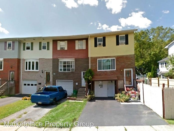 Primary Photo - 214 Old Forge Dr