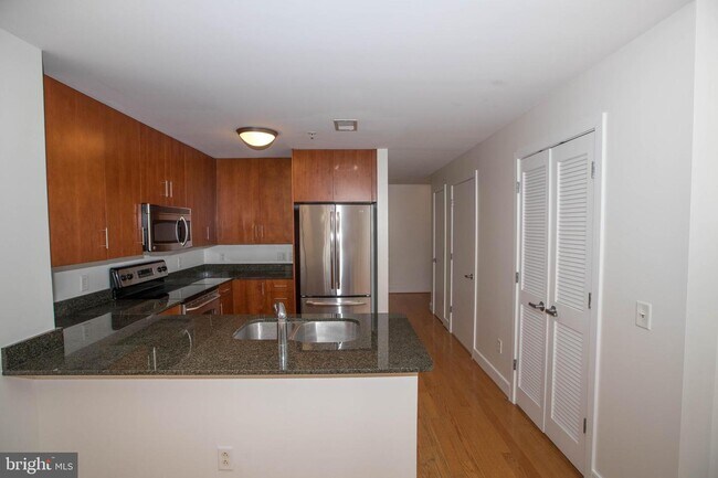Foto del edificio - 910 M St NW