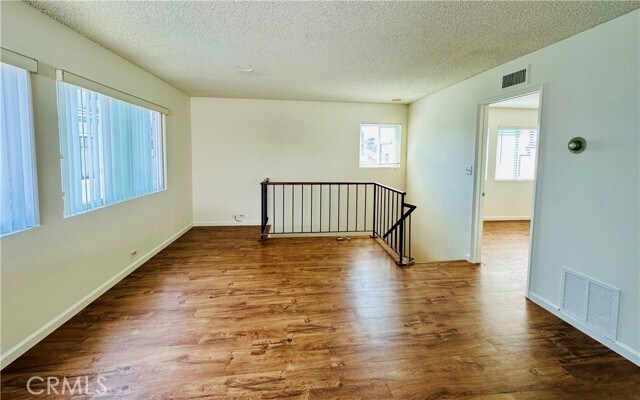 Foto del edificio - 28 20th Ct