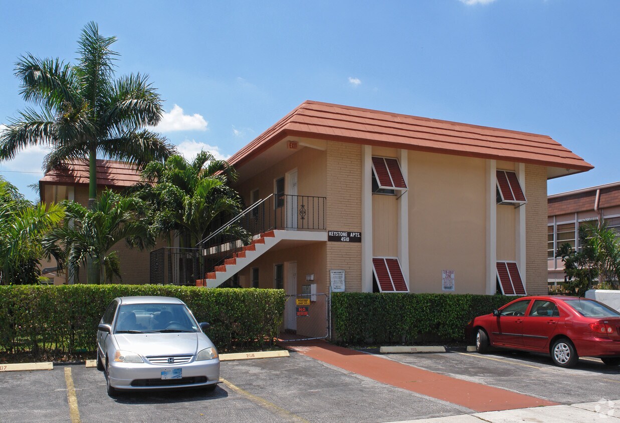 Primary Photo - Keystone Apartments