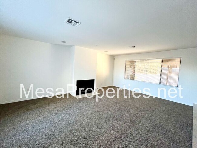 Building Photo - 16800 Green Tree Blvd
