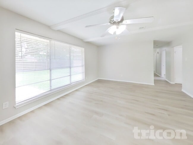 Building Photo - 7506 Lemon Tree Cir