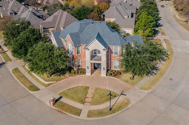 Building Photo - 1004 Drake Dr