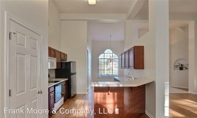 Foto del edificio - 4 br, 2 bath House - 3 Pebble Rd