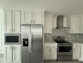 Building Photo - 3515 Campari Dr