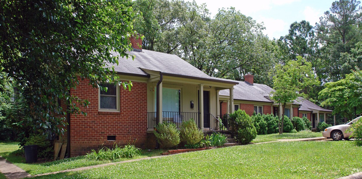 Primary Photo - 706-714 Harris St