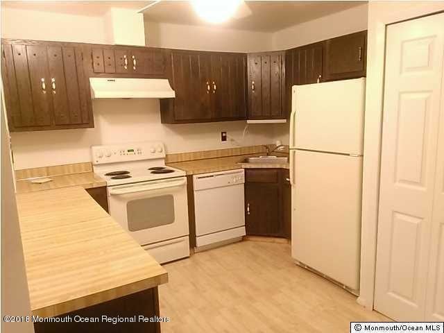 Building Photo - 117 Lexington Ct