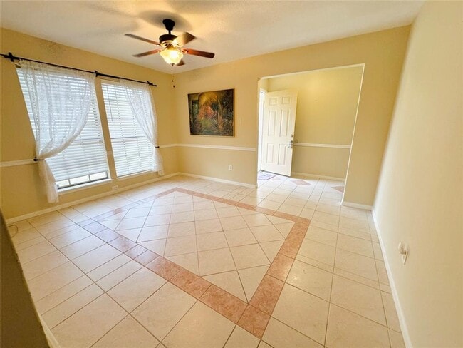 Building Photo - 12219 Landcross Dr