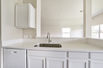 Building Photo - 19638 Plantation Grove Tr