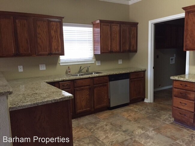 Building Photo - 3 br, 2 bath House - 436 Tower Rd.