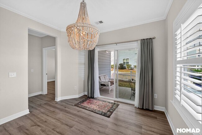 Foto del edificio - 121 White Stone Pl