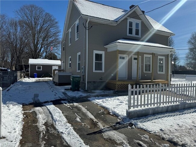 Building Photo - 78-71 Parker St
