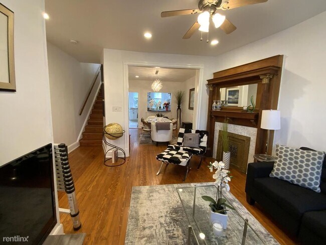 Foto del edificio - 554 14th St SE