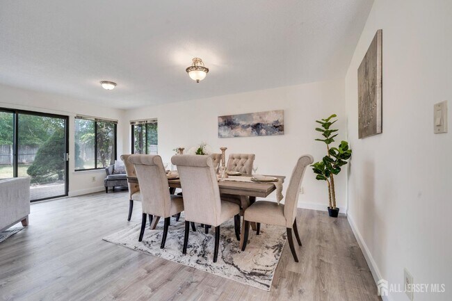 Foto del edificio - 31 Gate House Ln