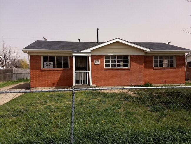 Building Photo - 920 Gardenia