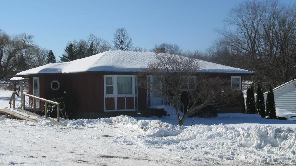 Primary Photo - 855 S Hill