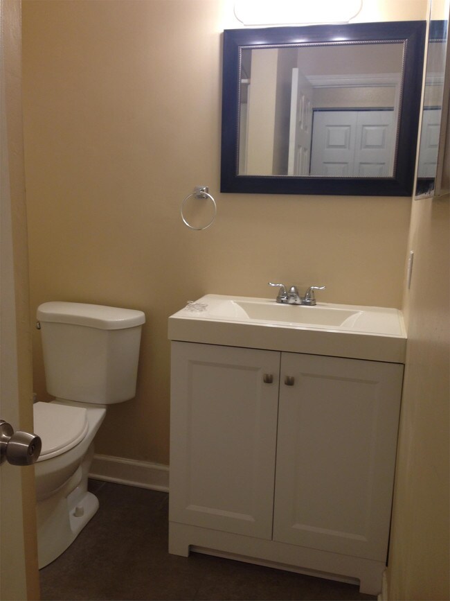 Foto del edificio - 415 Millers Ave