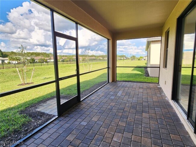 Building Photo - 14988 Palamos Cir