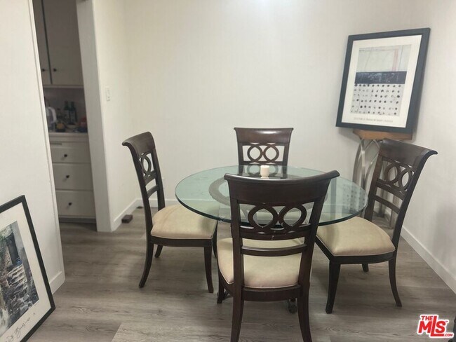 Foto del edificio - 1022 Croft Ave