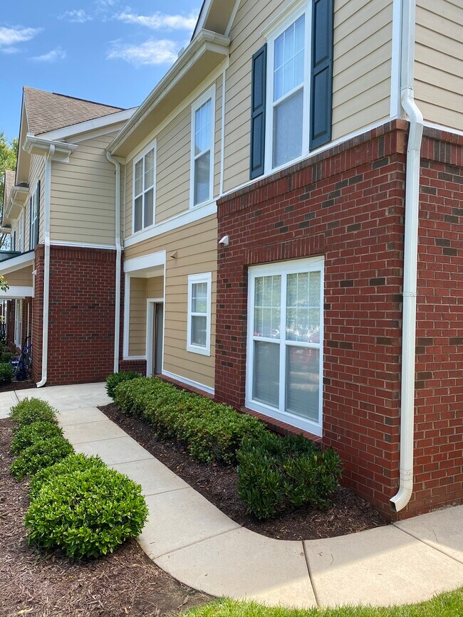 Foto del edificio - 15224 Coventry Ct Ln