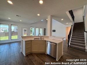 Building Photo - 6594 Mason Vly