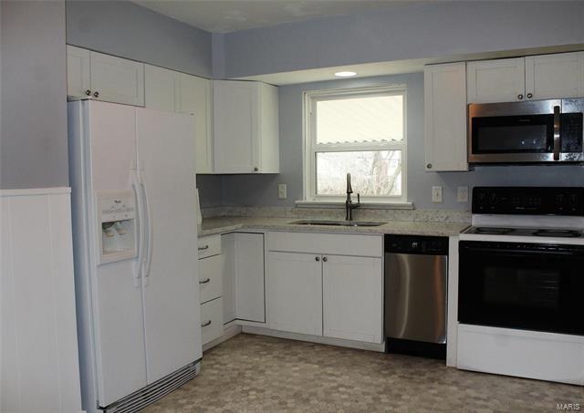 Building Photo - 807 Boschert Dr