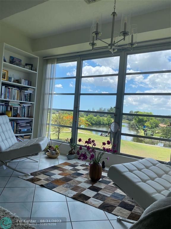 Foto principal - 2481 SW 82nd Ave