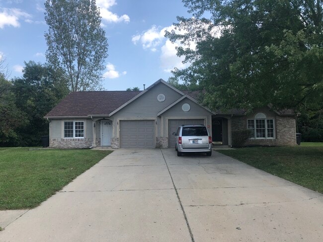 Building Photo - 539 Duroc Ct