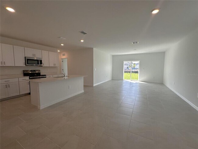 Building Photo - 11847 Cloverly Ln