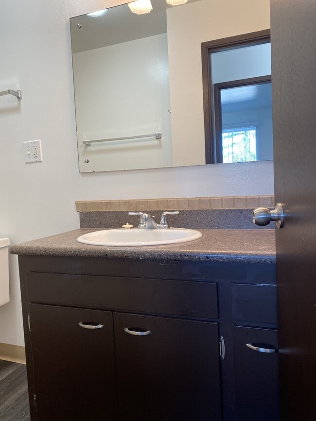 Asgard Apartments Apartments in Poulsbo, WA