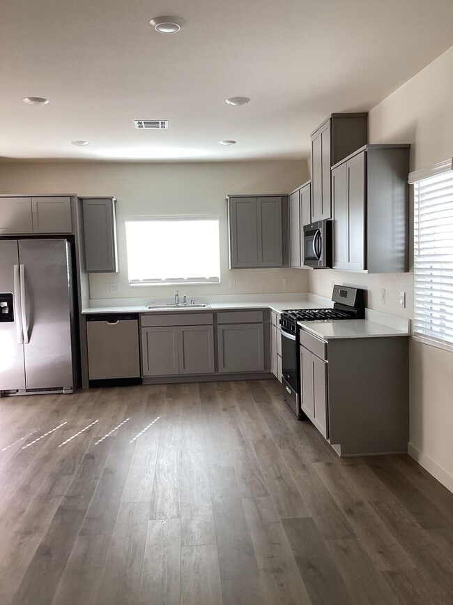 Building Photo - Beautiful home North Valleys, Centrally Lo...