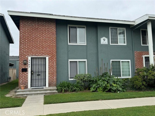 Primary Photo - 7147 Santa Inez Cir