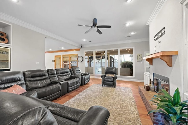 Building Photo - 17867 W Colony Way