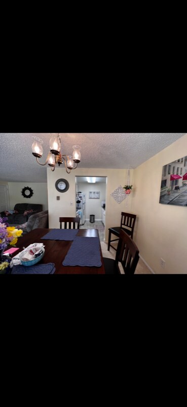 Foto del edificio - 124 Wellington Ct