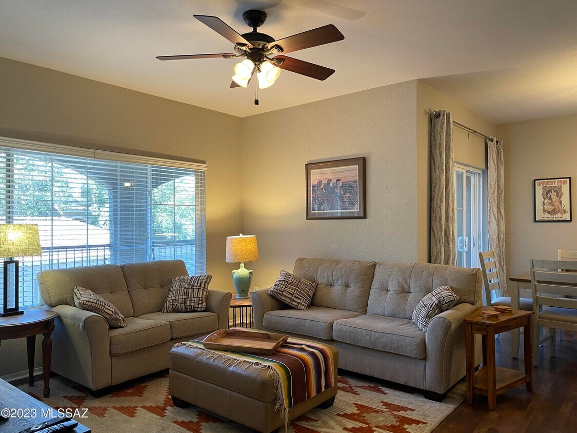 1500 E Pusch Wilderness Dr Unit 11203, Oro Valley, AZ 85737 Condo for