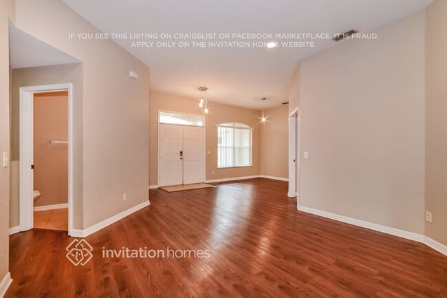 Foto del edificio - 483 Majestic Gardens Blvd