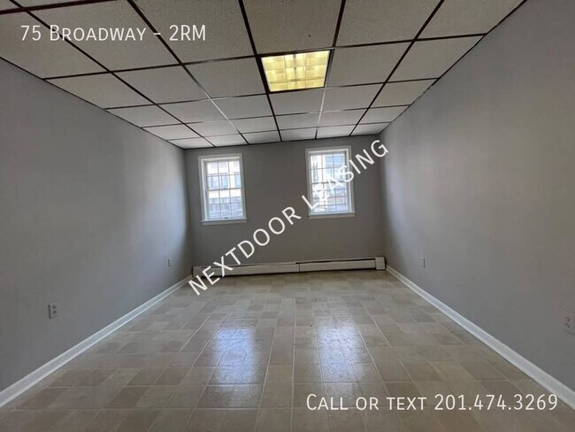 Foto del edificio - 75 Broadway-2RM