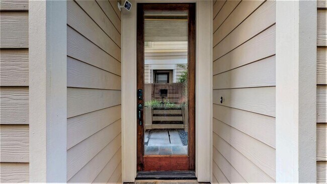 Building Photo - 213 Riley Ln