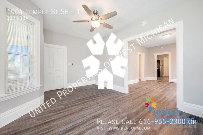 Foto del edificio - 1004 Temple St SE