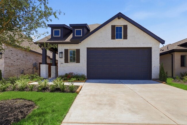 Building Photo - 5011 Bowen Pr Dr