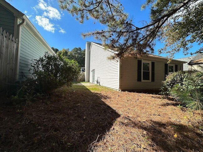 Foto del edificio - 2747 Highland Ridge NW