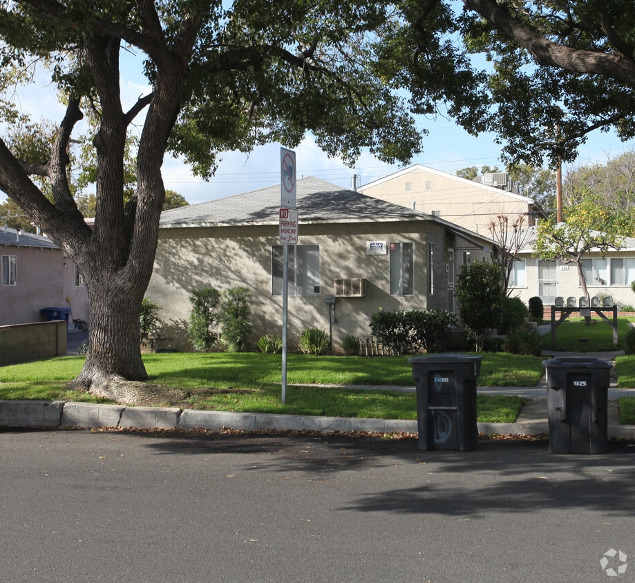 Building Photo - 543 N LOMITA ST
