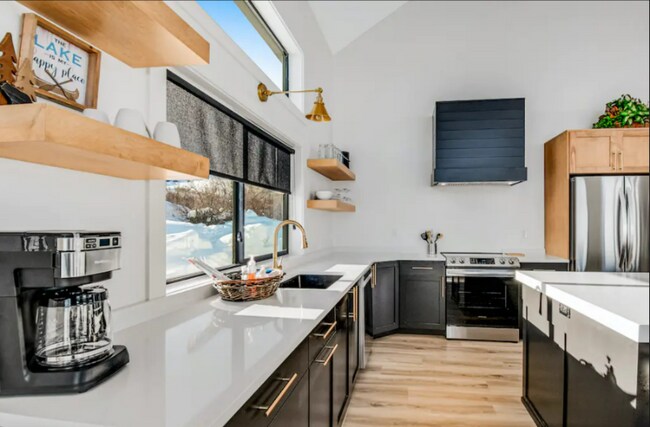 Building Photo - 3737 US-89