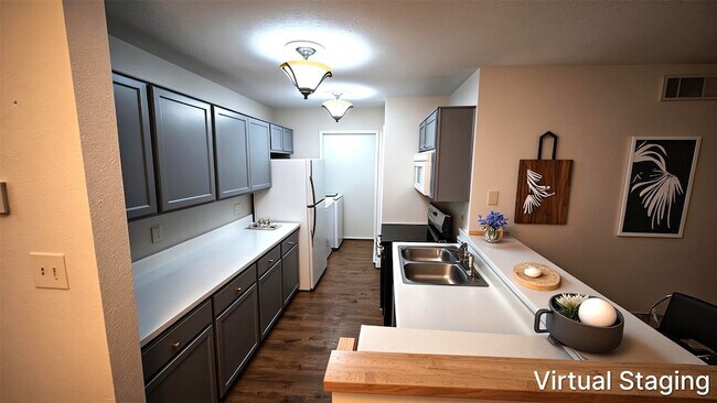 Foto del edificio - 10705 Braes Bend Dr