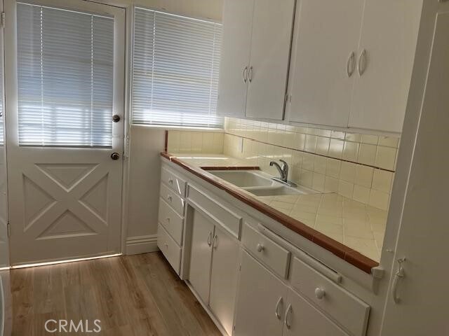 Foto del edificio - 3370 Barham Blvd